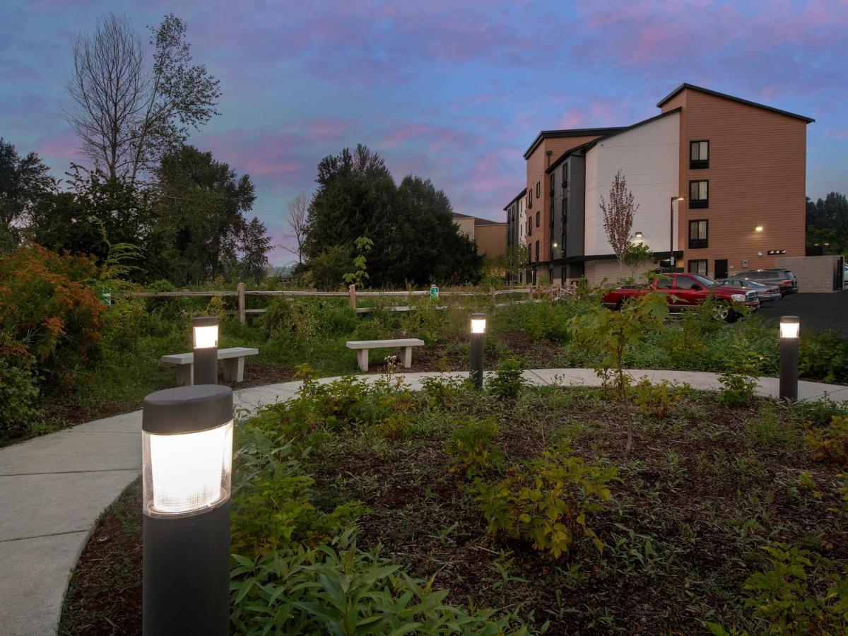 Woodspring Suites Seattle Tukwila Exterior photo